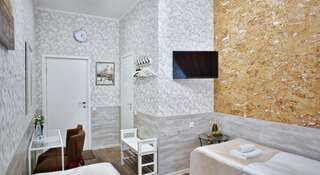 Гостиница Авангард Санкт-Петербург Двухместный номер с 1 кроватью или 2 отдельными кроватями и собственной ванной комнатой-6